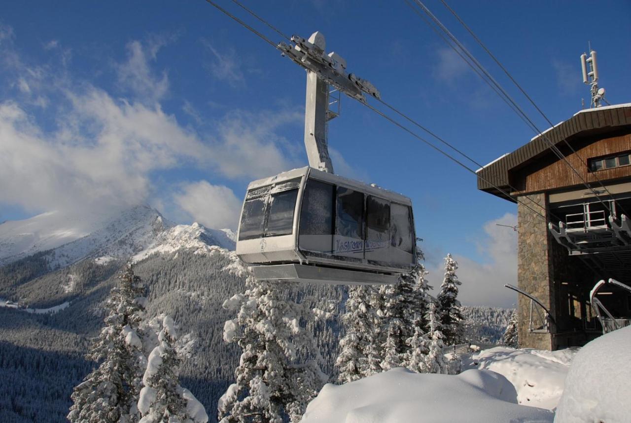 Liliowe Turnie, Zakopane Centrum, Garaz Podziemny Екстериор снимка
