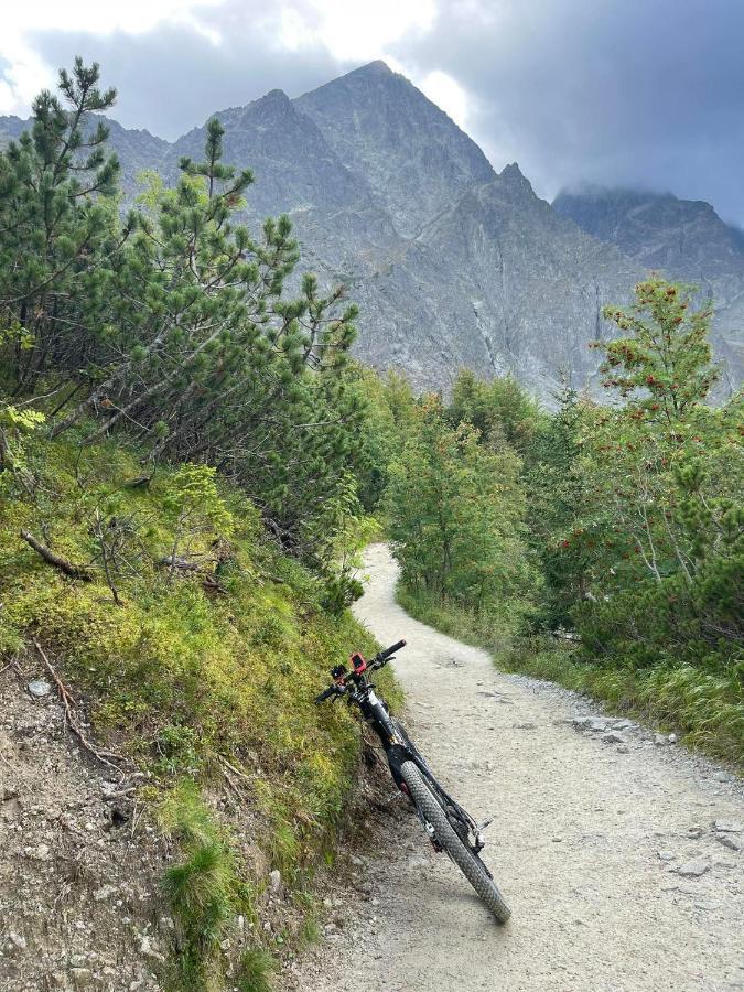 Liliowe Turnie, Zakopane Centrum, Garaz Podziemny Екстериор снимка