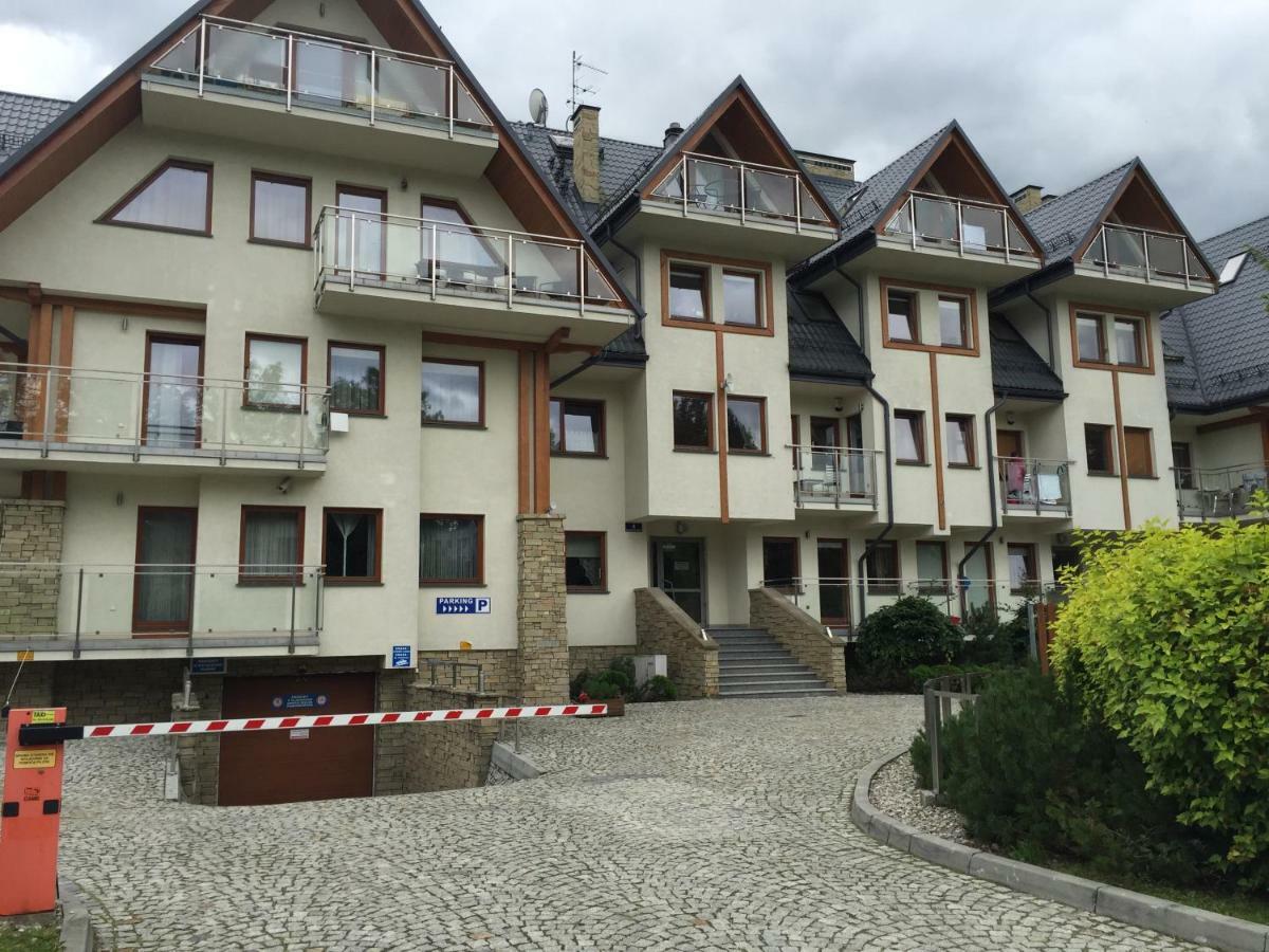 Liliowe Turnie, Zakopane Centrum, Garaz Podziemny Екстериор снимка